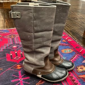 Sorel slimpack boots. Womens size 9. Gray and brown leather.